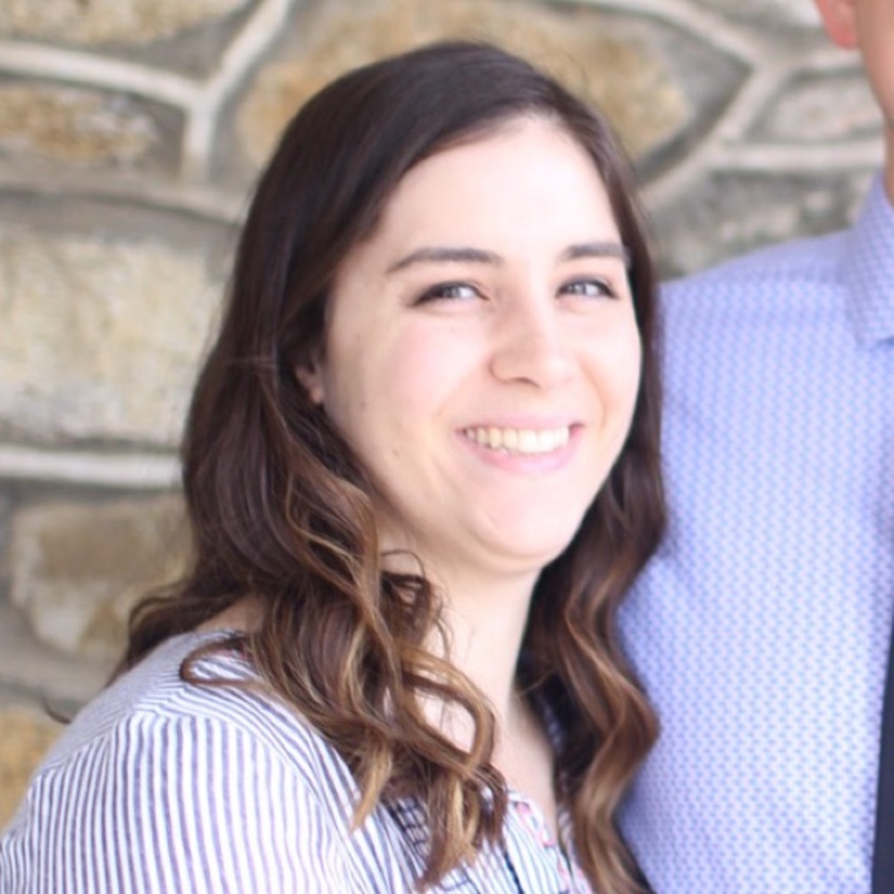 Meet your Posher, Olivia